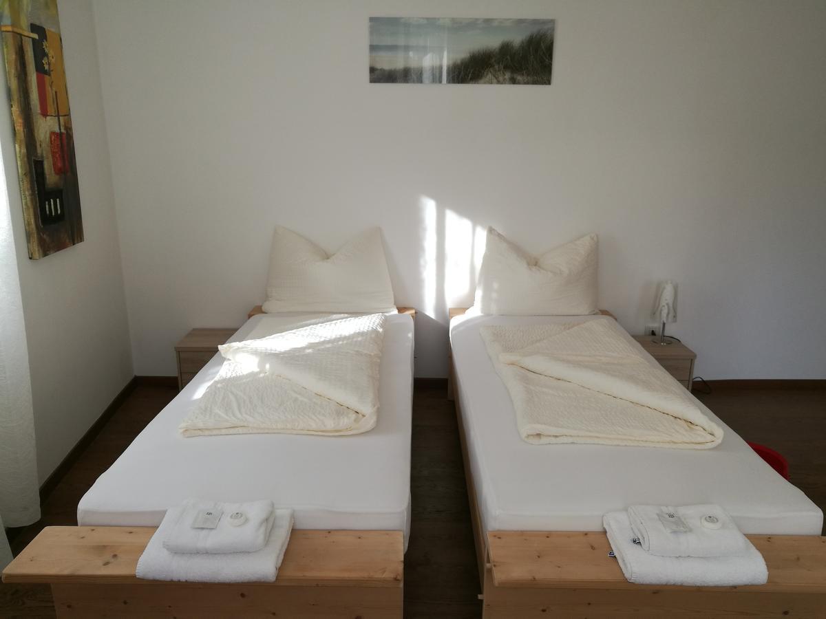 Hôtel Gasthof Mondschein à Merano Extérieur photo