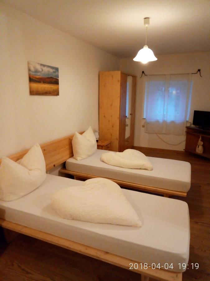 Hôtel Gasthof Mondschein à Merano Extérieur photo